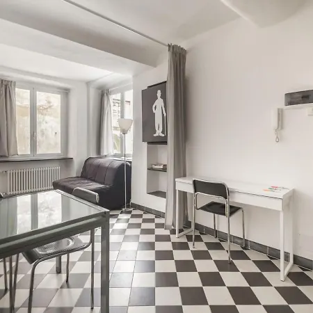 Modern In Near Christopher Columbus House Apartment Genoa